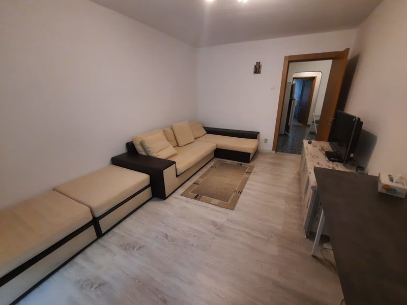 Lacul Tei, aproape Parcul Circului,