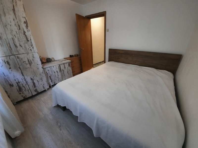 Lacul Tei, aproape Parcul Circului,