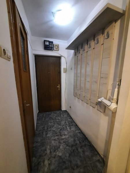 Lacul Tei, aproape Parcul Circului,